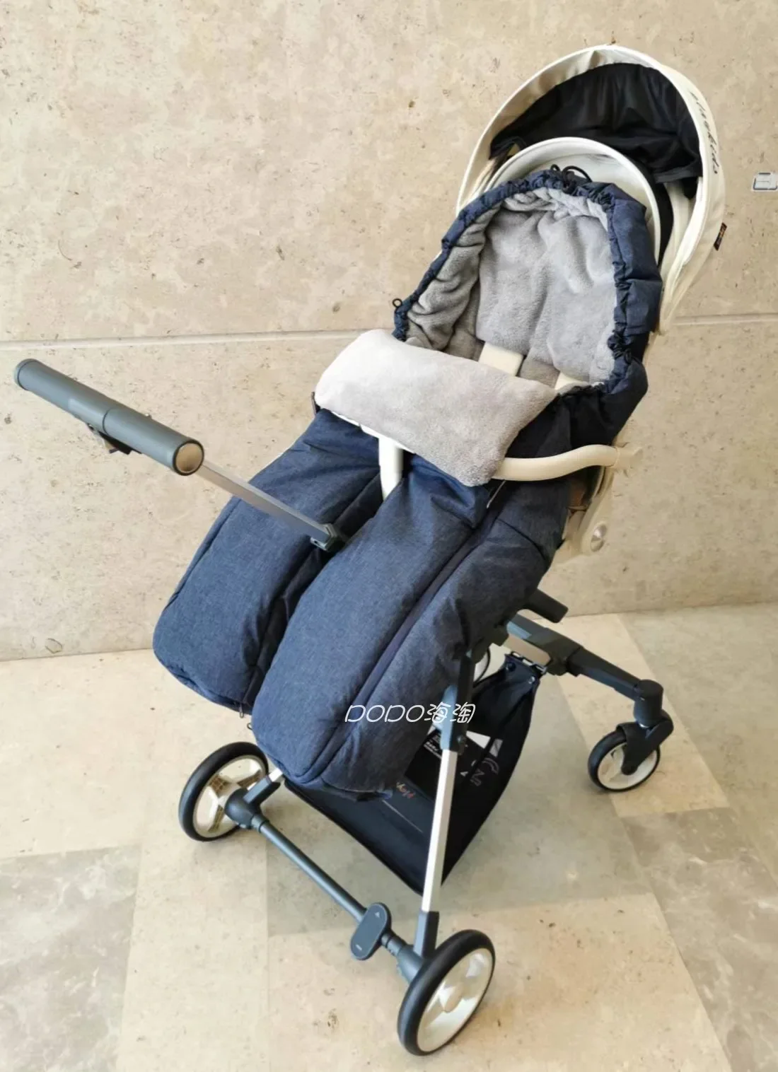 Penggunaan kereta dorong bayi untuk stok, dsland lanskap tinggi kaki terpisah, kantong tidur termal universal, penutup kaki tahan angin