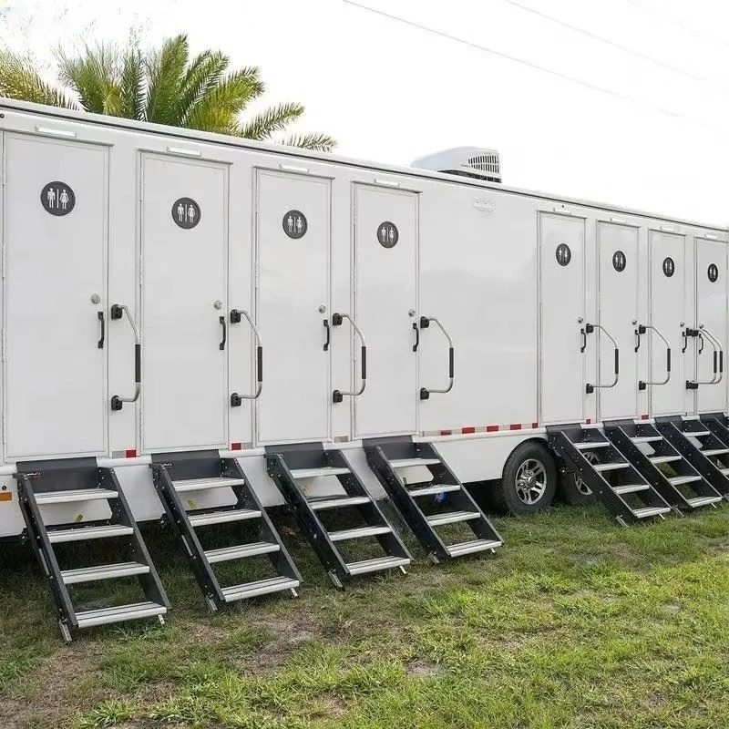 Modern 8-Station Outdoor Cabin Luxury 8 Door Portable Bathroom Shower Trailer with Toilet 8 Station Shower and Toilet