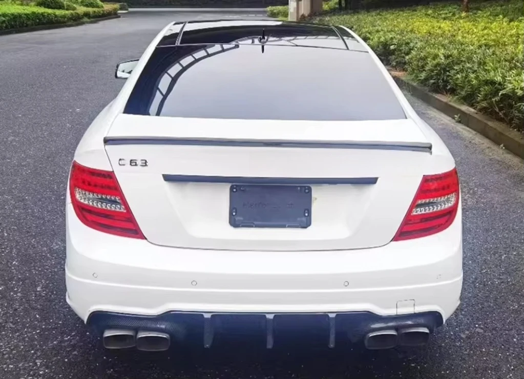 C-Class Series Wide Body Kit Front Bumper Fender Flares Side Skirts Rear Bolts Park Assist Sensor in Plastic Condition New