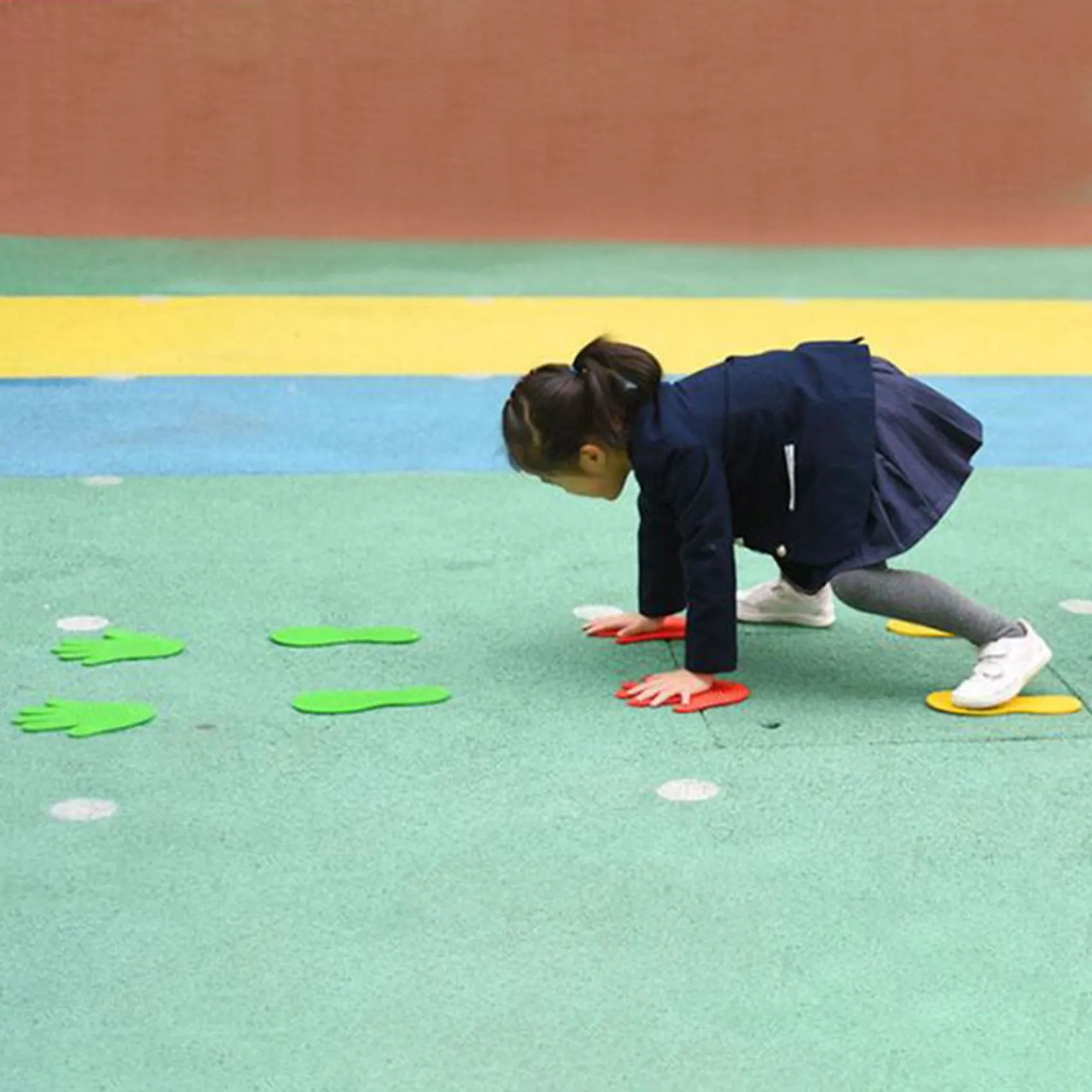 BAAE 16 Pairs Hands and Feet Game 4 Color Toys for Kids Jump Play Mat Sport Musculation Indoor Outdoor Game Props