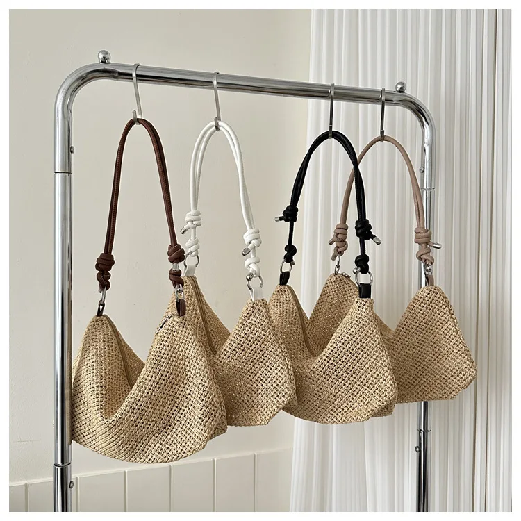 2025 Women's Straw Shoulder Bag Summer Beach Bag Hand-woven Bag Retro Versatile Large Capacity Shoulder Bag