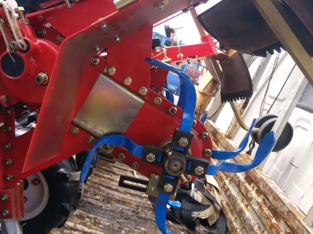 Onion Soil Cultivator, Onion Planter, Green Onion Planting Machine Multifunctional Trenching and Ridging Machine