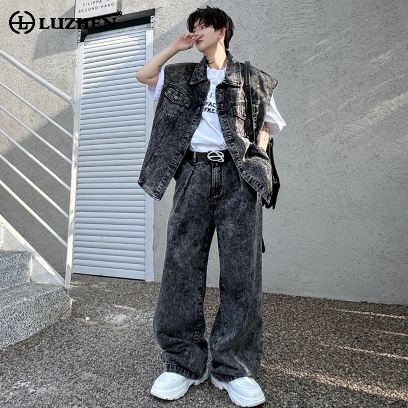 

LUZHEN Fashion Splicing Design Washed Denim Sleeveless Vests Two-piece Sets Personalized Trendy Street Men Straight Jeans LZ3473