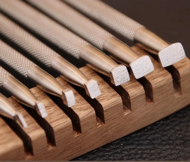 Model B 304 Stainless Steel Reticulated Leather Carving Edge Knocking Tool Model B Super Fine Three-dimensional