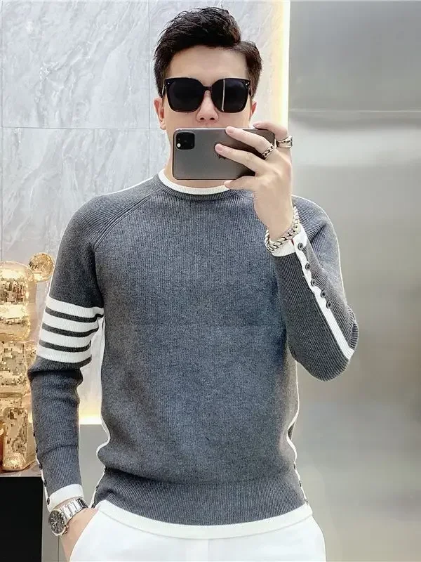 Long Sleeve Autumn/winter Stylish Striped Knitted Top Casual Round Neck Pullover Sweater Trendy For Young Men