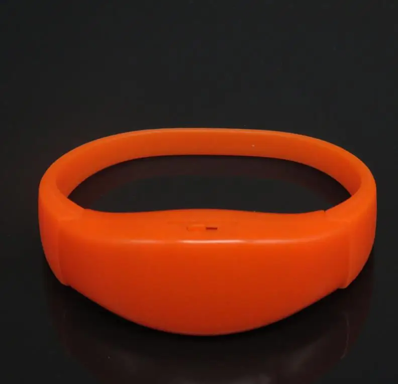 Imagem -04 - Voice Control Led Light Bracelet Bangle Sound Ativado Pulseiras Rave Concerto Favores de Carnaval Rgb 20 Pcs