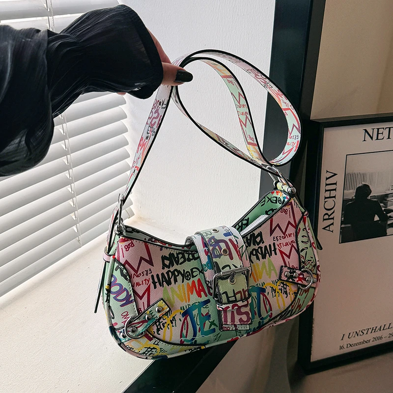 

Functional Casual Handbag With Vintage Look For Everyday Business In Leather And Large Capacity Feature