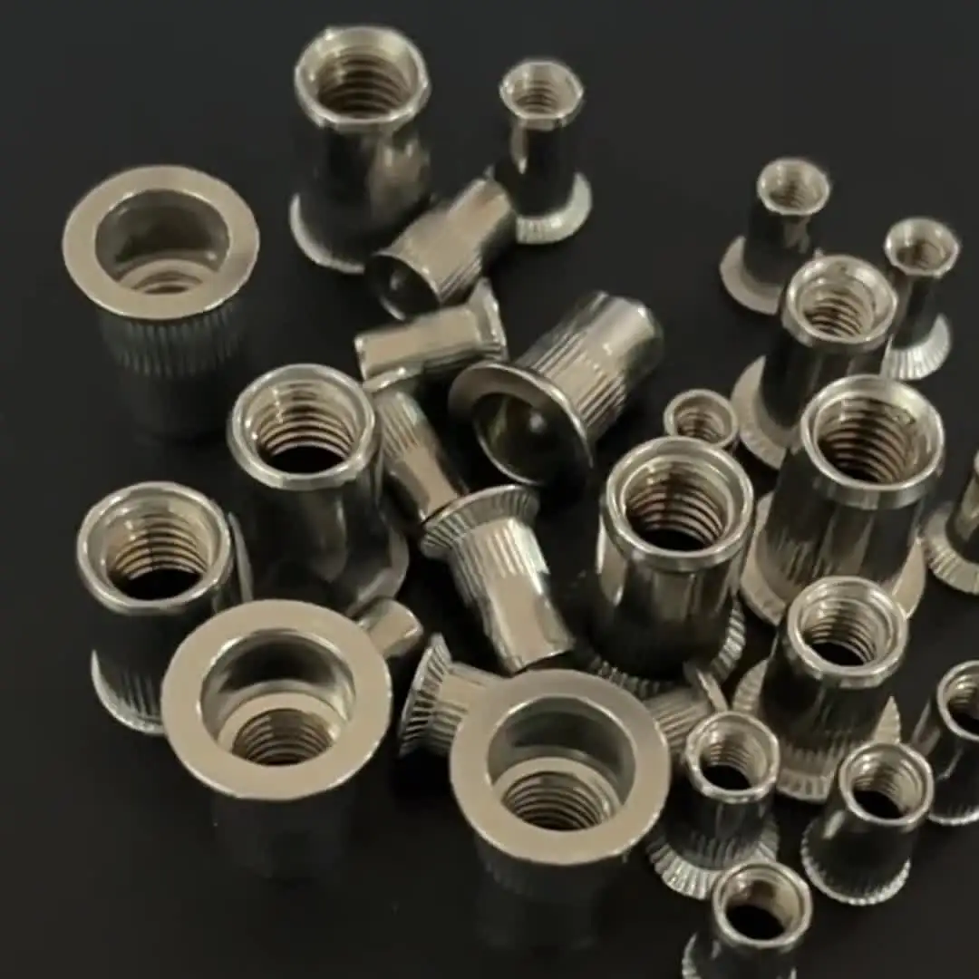 130pcs Rivet Nut Tool Kit Metric Combination Set Aluminum Knurled Flat Head Thread Insert Nut Set for DIY Projects