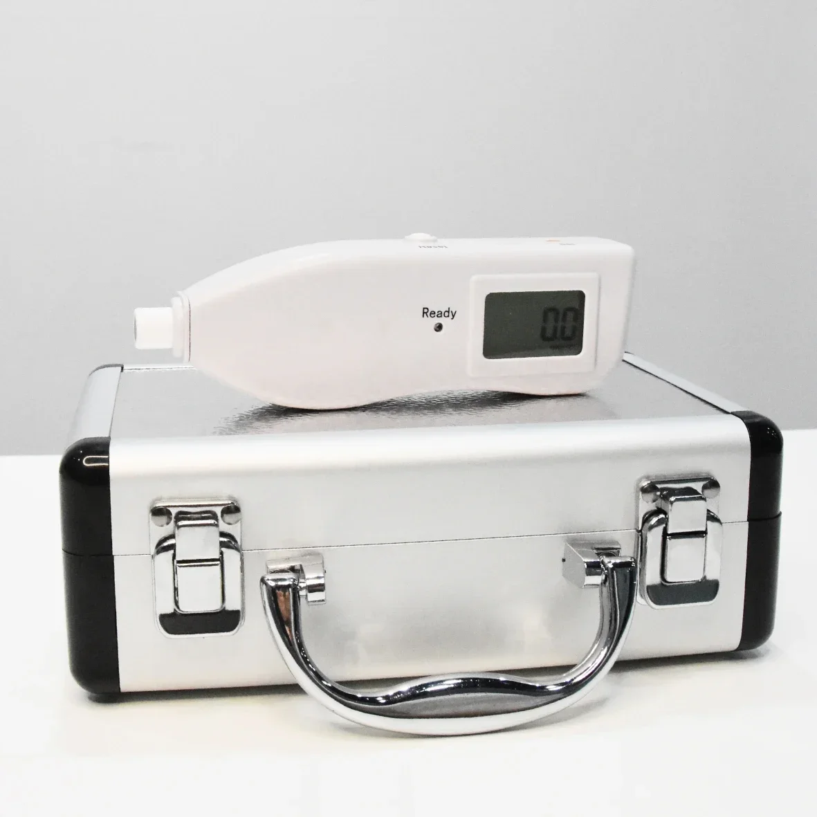 Portable Neonatal Transcutaneous Jaundice Detector Bilirubinometer