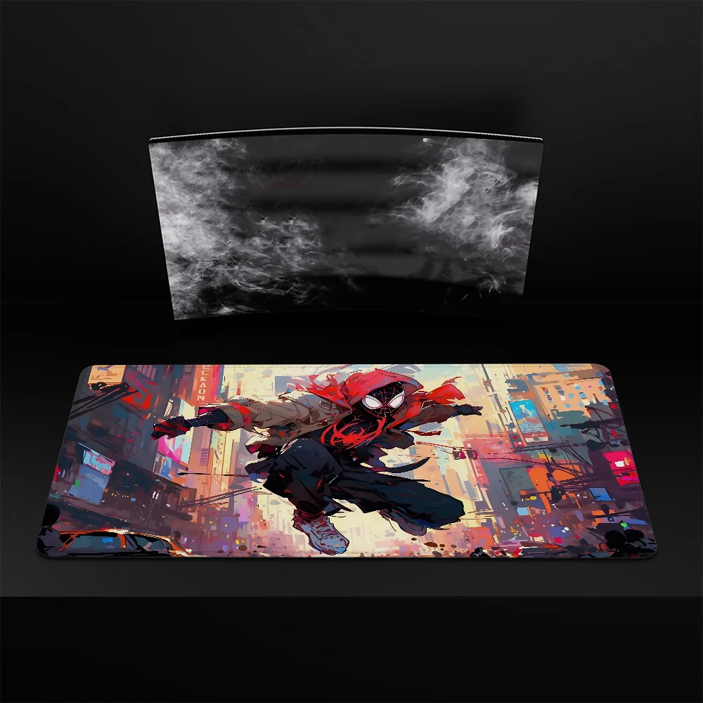 Spider Man Xxl Mouse Pad Gamer Gomma Marvel Over Edge Tappetino da scrivania Carino Kawaii Configurazione Accessori da gioco Tavolo per computer antiscivolo