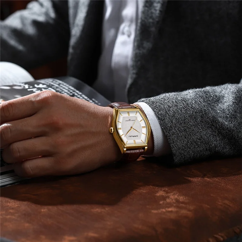 CRRJU 5020 ساعة كوارتز رجالية كلاسيكية تونيو حافظة جلدية حزام مقاوم للماء ساعات عمل بسيطة للرجال ساعة يد عادية