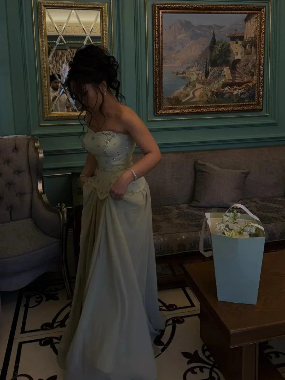 아델리 맞춤형 사우디 슬리브리스 프롬 드레스 머메이드 이브닝 가운 스트랩리스 플리츠 비딩 플로어 길이 파티 드레스