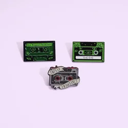 Retro Horror Recorder Enamel Pin The Magnus Archiyes Statement Begins Brooch Lapel Badges Gothic Decor Jewelry Gift for Friends