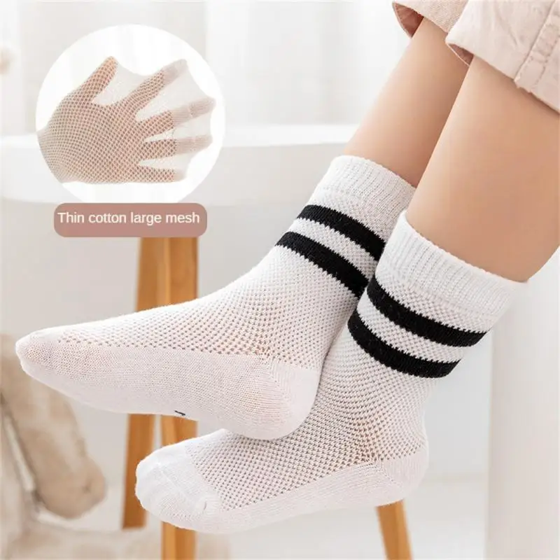 Odor Resistant Sweat Absorbing Children Sports Socks Breathable Striped Childrens Mid Length Socks Not Shrink Kids Cotton Socks