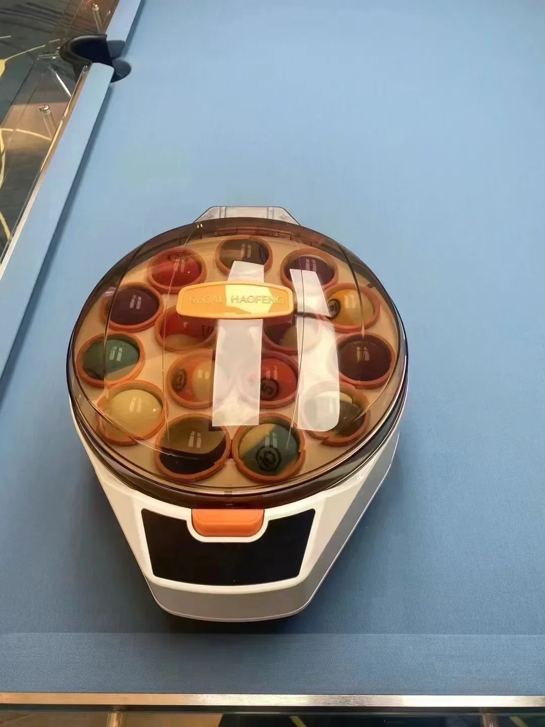 Automatyczna pralka do polerowania i czyszczenia kul bilardowych w bilardze i basenie dla popularnych i wysokiej jakości funkcji 2 w 1