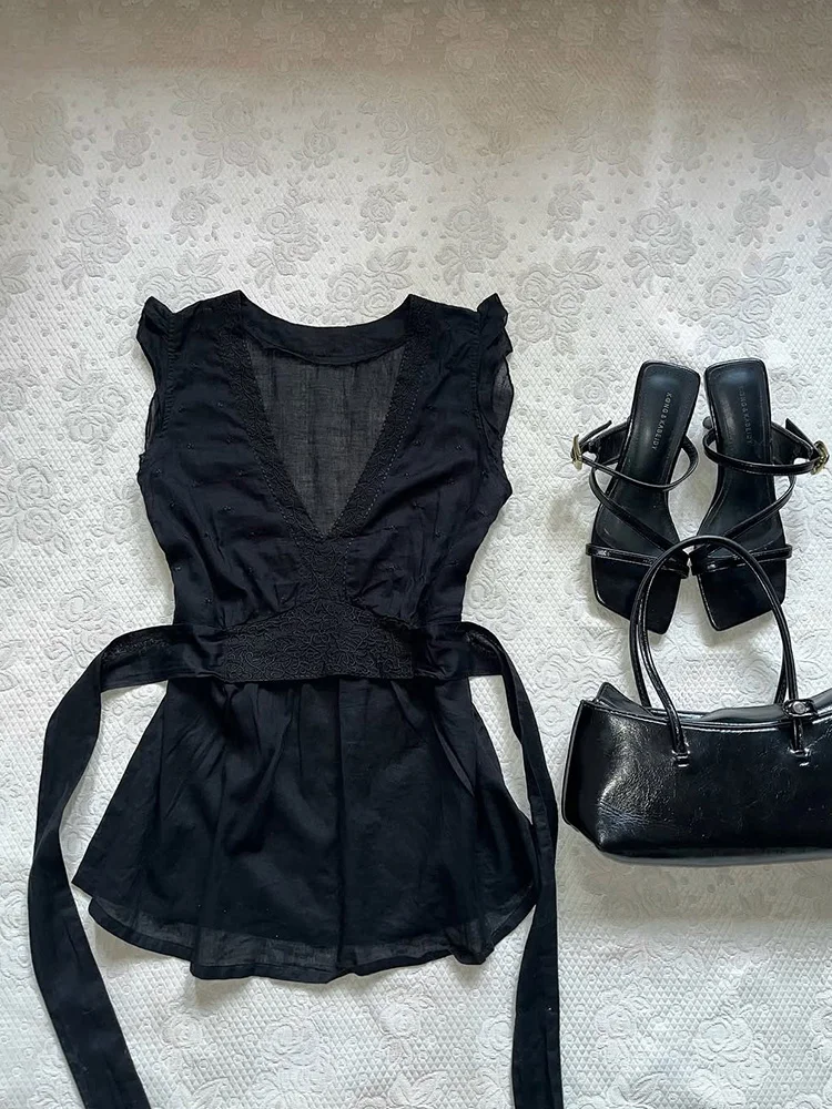 

Original Design Bla Svel irt Vintage Sle Versatile Top for Young Women Cotton Material Casual Wear Daily Use