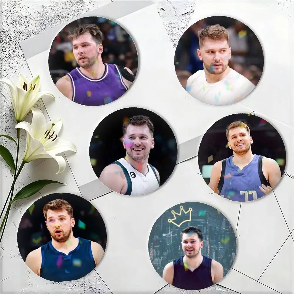 S-Sport Luka Doncic B-Basketball 25 32 44 58 75mm Badges Personalized Round Brooches Pins Accessory Gift
