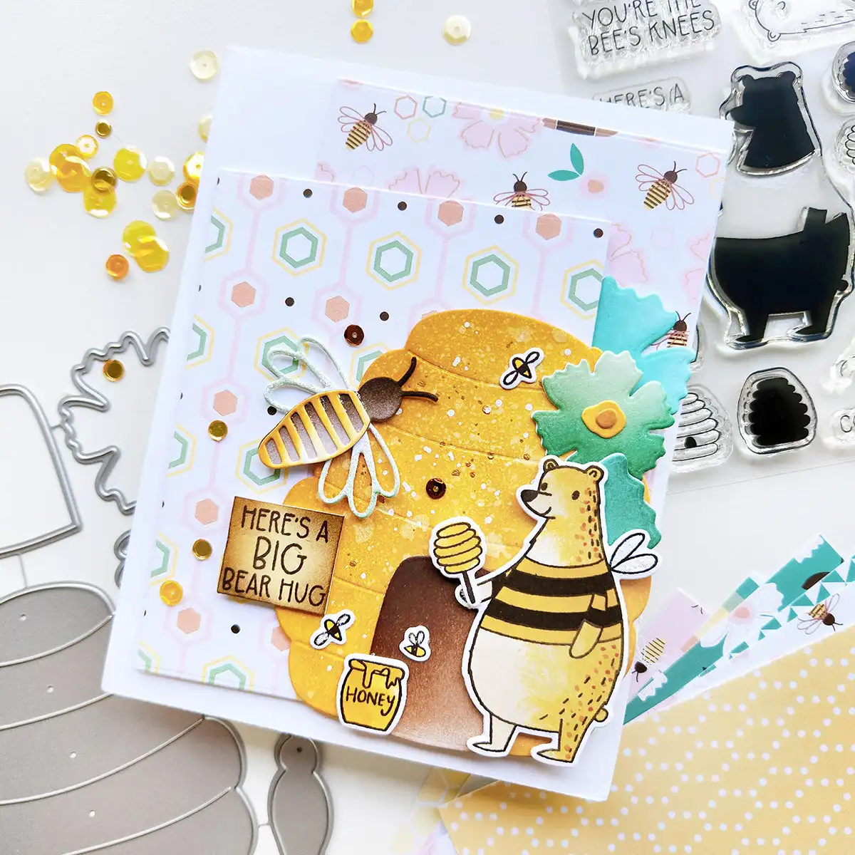 Oh Bee Hive Honey Honeycomb Dies Floral Bear Hugs Sweet Word Die Stamps DIY Scrapbooking Stencil Cut Handmade Embossing 2025 New - Image 3