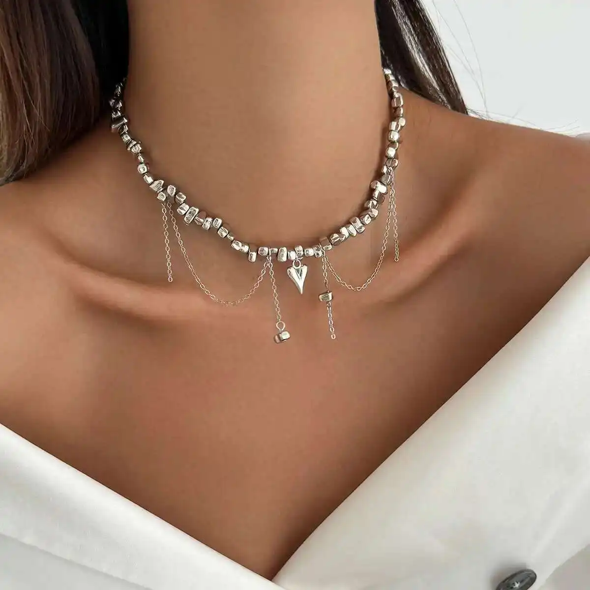 

Elegant Irregular CCB Beads Chain Necklace for Women Trendy Goth Tassel Pendant Choker Party Jewelry Unique 2026 New Style