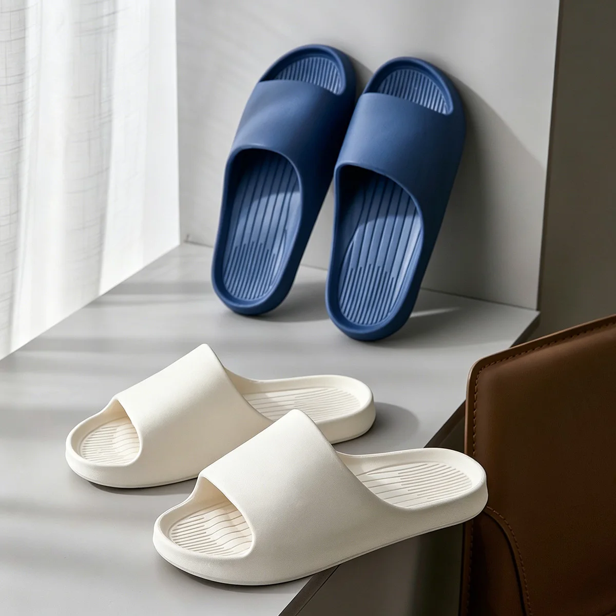 

Men's Summer Flip-Flops Women Slippers Solid Color Bathroom Soft Eva Slippers Comfortable Flats Couples Non-Slip Shower Shoes