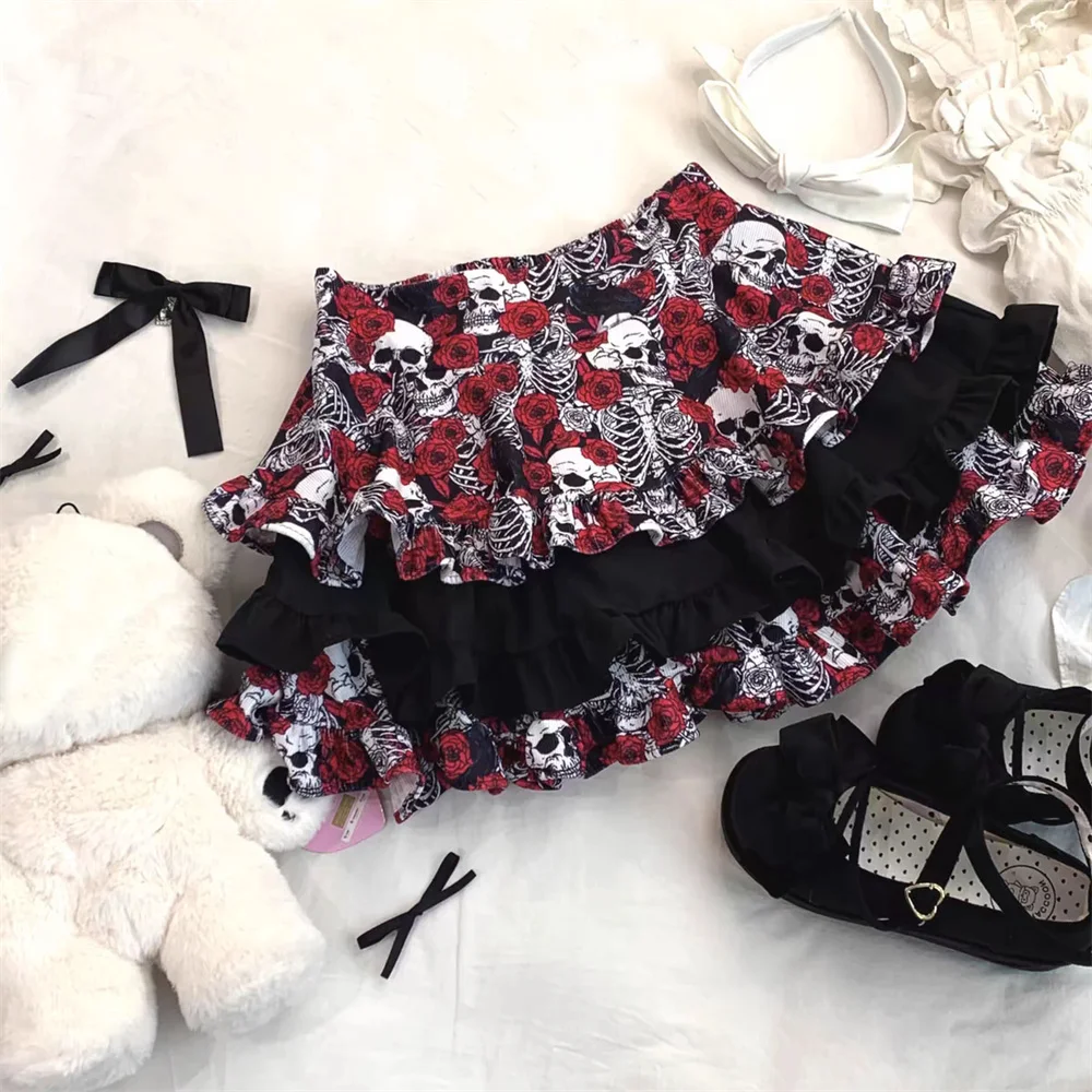 

2025 Женская мини-юбка 90-х годов с милым черепом и кружевом в стиле пэчворк, японская юбка-торт Kawaii Lolita, милая юбка-шорты трапециевидной формы с высокой талией Y2k