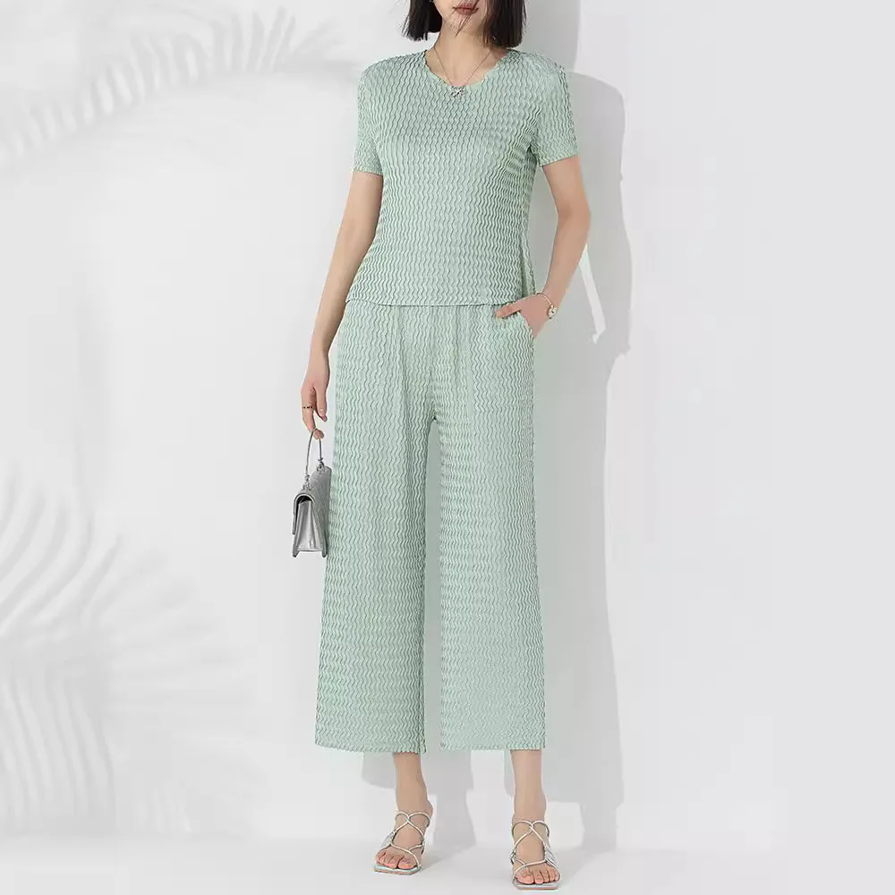 Fashion Casual Set for Women's 2024 Summer New Handmade Pleated Round Neck Pullover Top Straight Leg Pants Two-piece Set