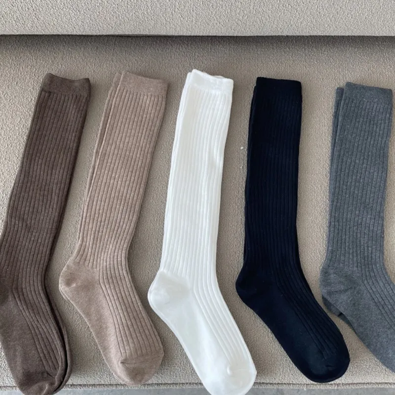 

Новые женские чулки, весенние тенденции, повседневные гольфы в консервативном стиле, женские высококачественные хлопковые однотонные длинные носки, удобные
