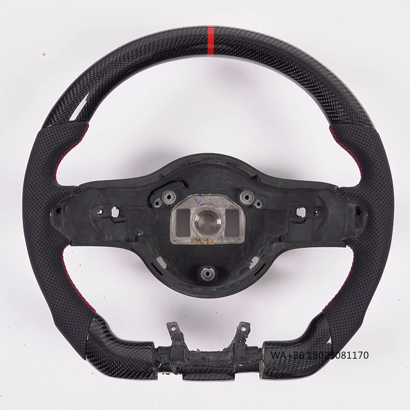 

Подходит для — карбоновый руль W204 Performance C-класса, легкий и в гоночном стиле.