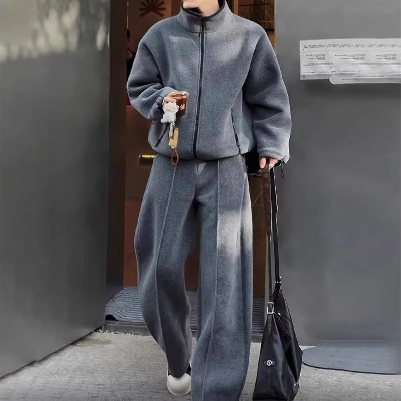 أطقم رجالية شتوية كاجوال من الصوف للأنشطة الخارجية، طقم من قطعتين بلون واحد، جاكيت بسحاب وبنطلون بتصميم عتيق، أطقم رياضية رجالية