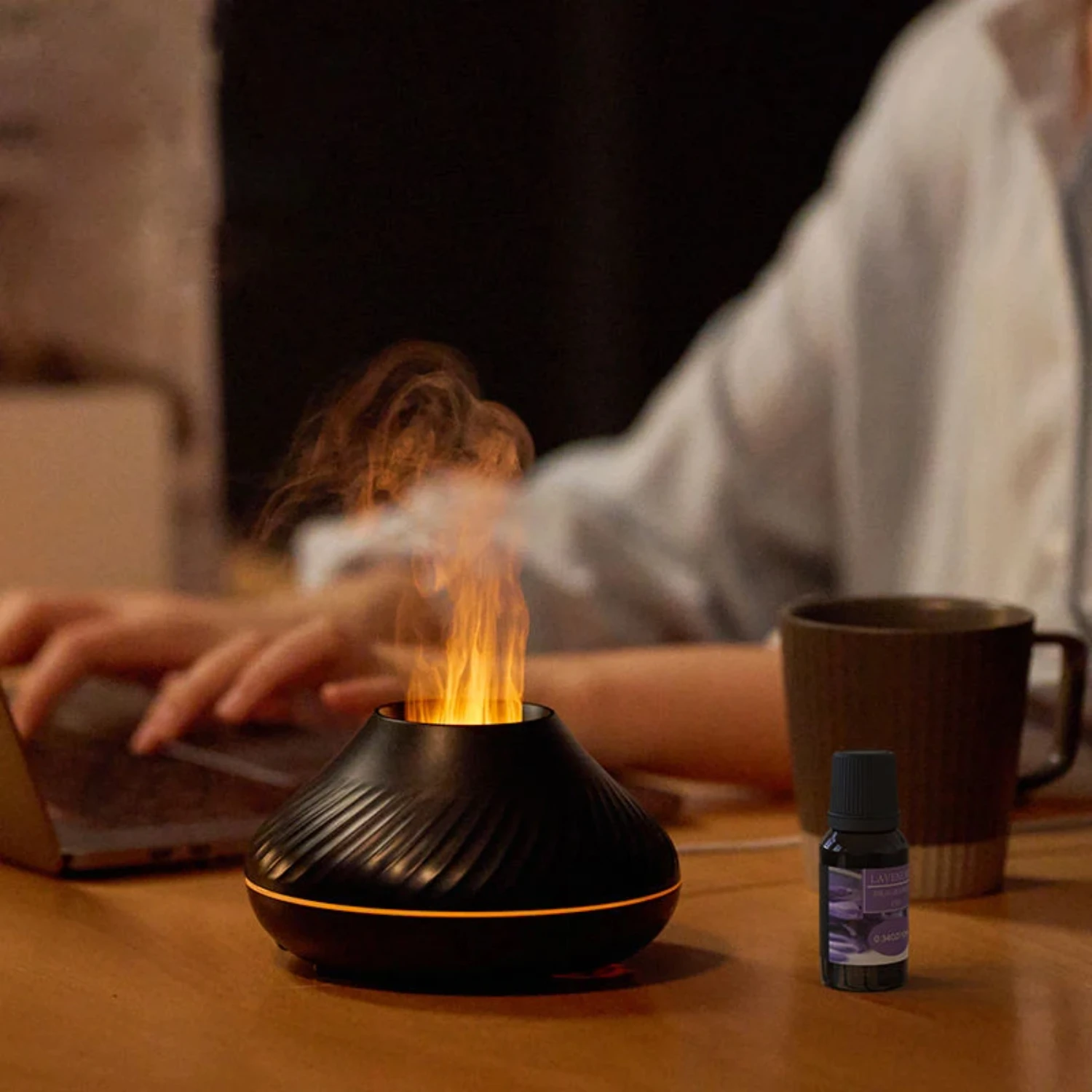 New 7 Colors LED Flame USB Air Humidifier Diffuser with 130ML Capacity, Additive and Aromatherapy Essential Oil - Enhance your s