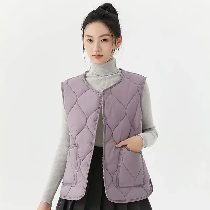 Winter Fleece Vests Warm Women Clothing Trend Quilted Jackets Sleeveless Cardigans Waistcoat Slim Fit Tops Pockets Design Coats