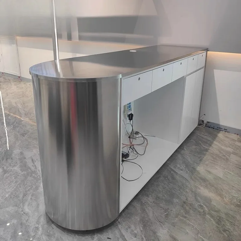 مكتب استقبال لفندق الشركة مكتب استقبال صالون تجميل حديث بسيط من الفولاذ المقاوم للصدأ بار صغير منحني