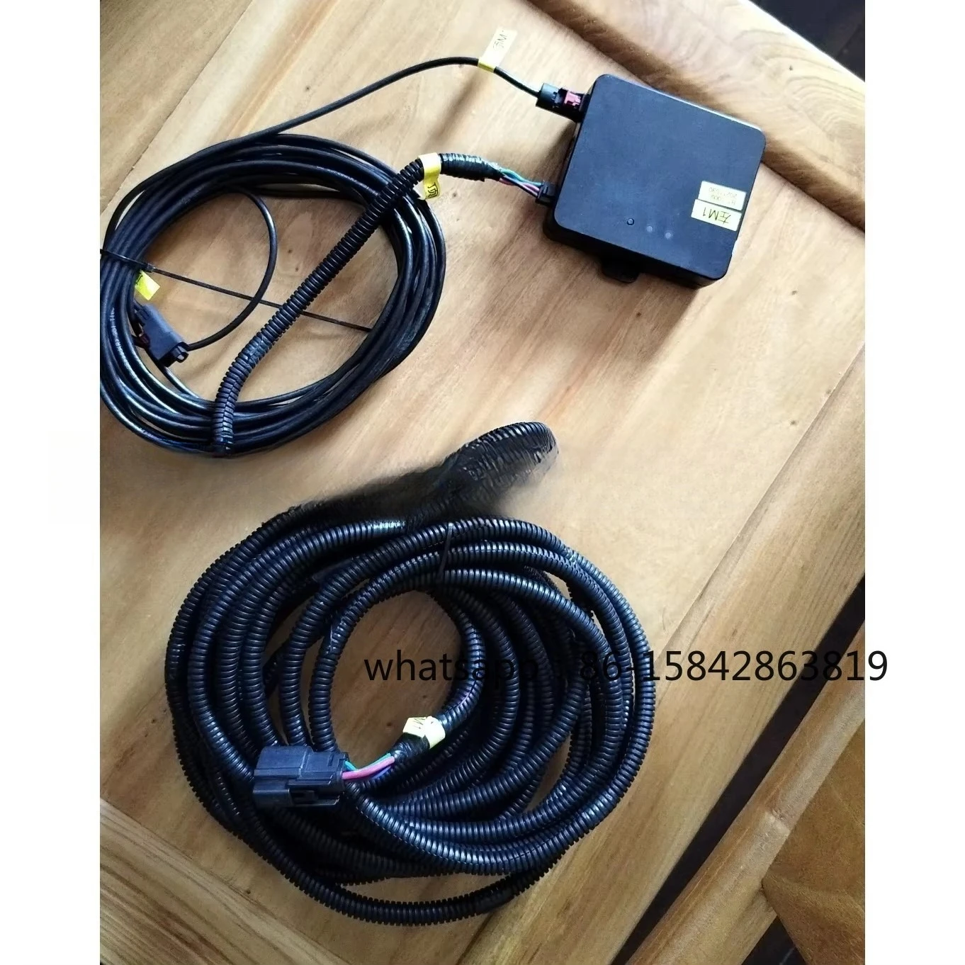 Pre-owned  M1 Solid-state 125-wire Lidar, Gigabit Vehicle Network Data Transfer Box