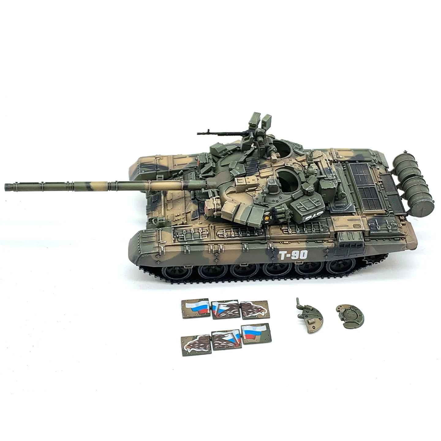 

Модель основного боевого танка Т-90 (масштаб 1:72, ливрея ко Дню Победы), готовая статическая модель танка