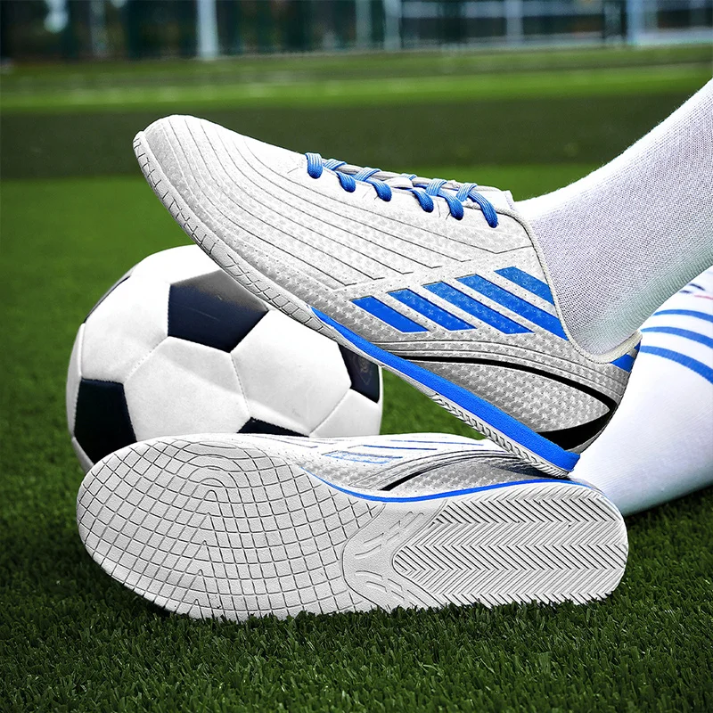 Indoor Soccer Shoes Men Futsal Sneakers Non Slip Children Society Football Boot Outdoor Training Trainers Fashion Male Sneakers