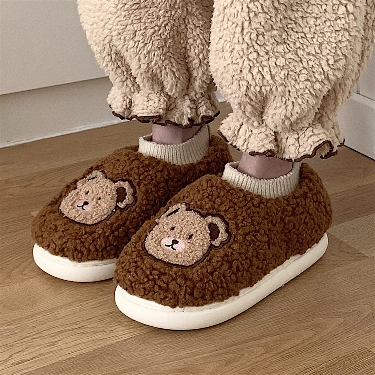 

Lovely Women Slipper Warm Cotton Plush Slippers Female 2022 Winter Students Indoor Home Cute Bear Baby Cotton Shoes