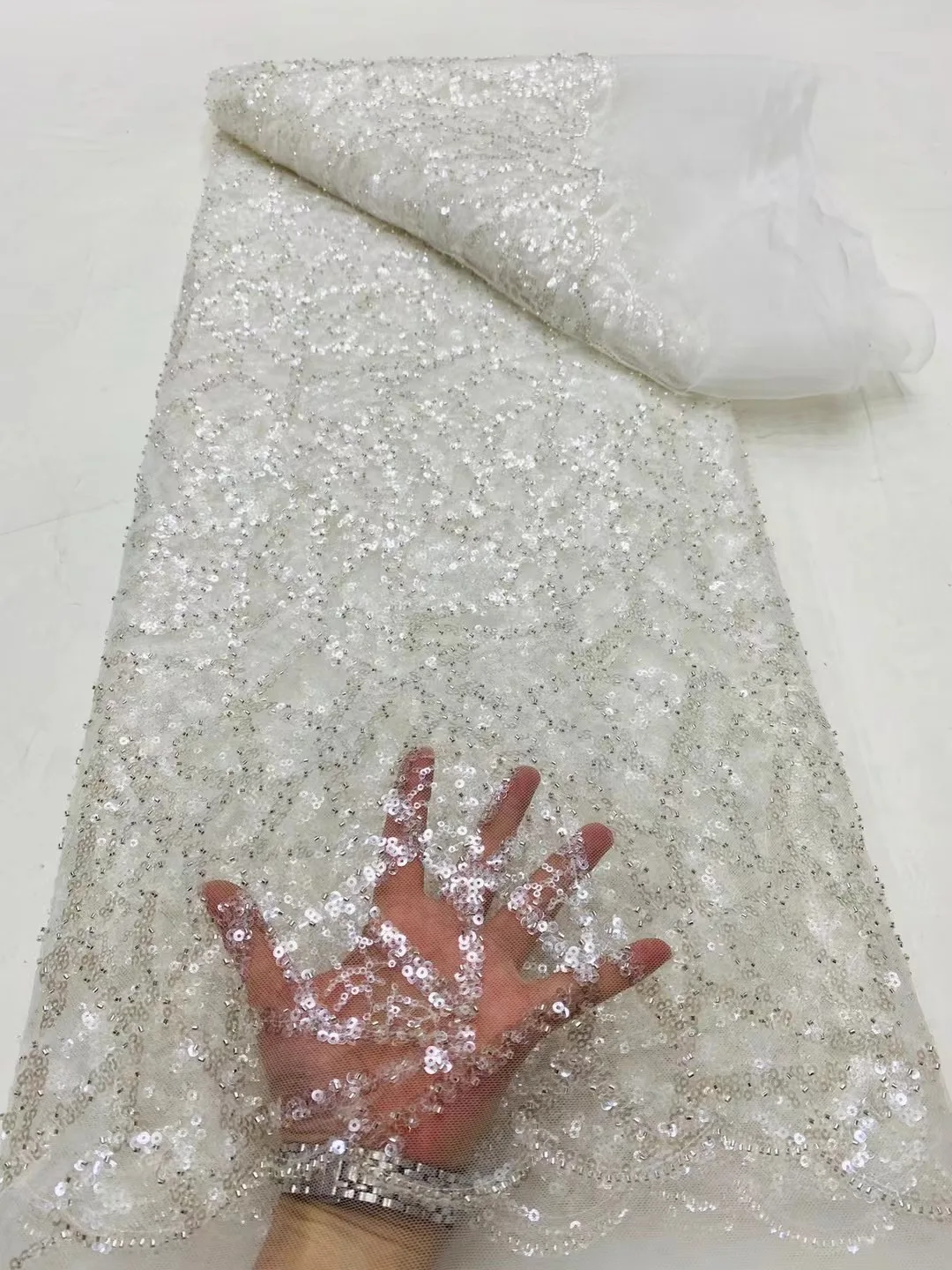 Latest African Embroidery Tulle Mesh Lace Fabric With Sequins High Quality 2024 French Net Lace Fabric For Wedding Dress