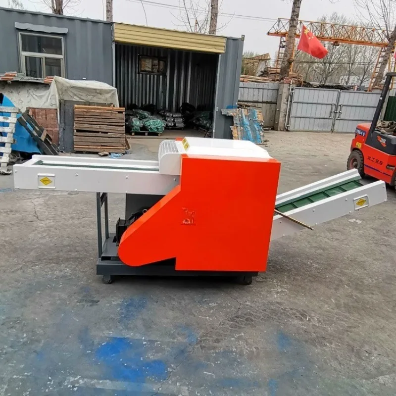 Clothing sock shredder, sofa filling sponge shredder, waste paper merchant sign shredder