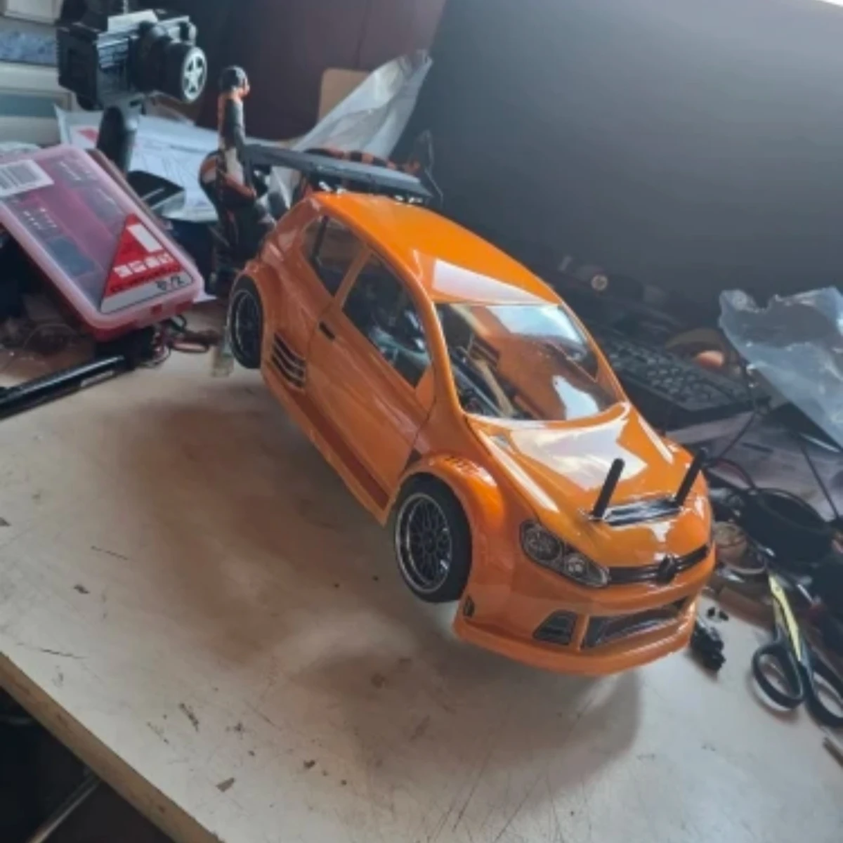 

Корпус для радиоуправляемой модели Golf GTI в масштабе 1/10, прозрачный, из поликарбоната, 190 мм, подходит для шасси Tamiya TT02.