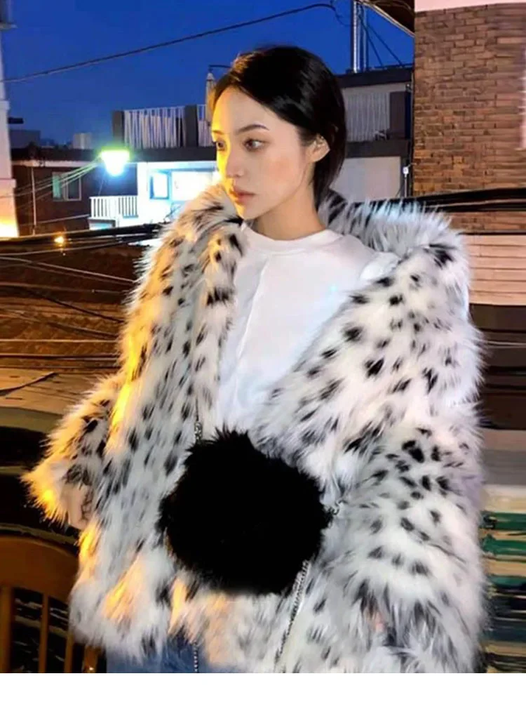 2024 Women Winter New Faux Fox Fur Coat Lady Casual Snow Leopard Print Fluffy Fur Jacket Female Thick Warm Loose Plush Outerwear