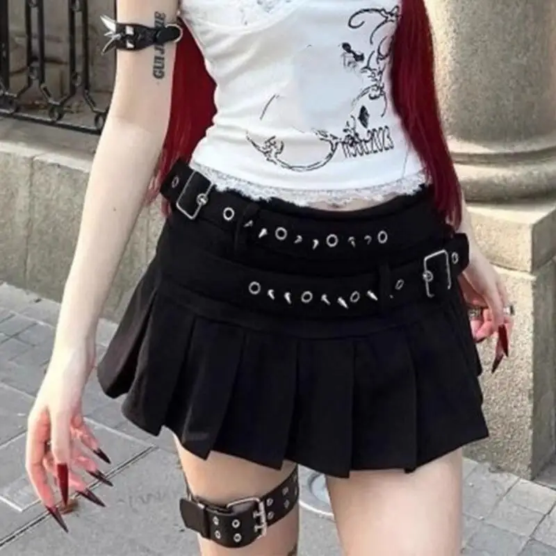 Hot 2026 Autumn Winter New Style Y2K Spicy Girl Women Black Pleated Short Skirt Fashion Low Waist Heavy Industry A-Line Skirt