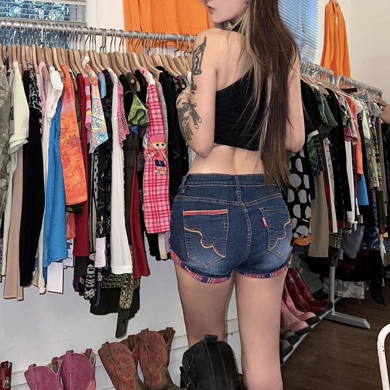 New Summer Women's Distressed Denim Shorts Low-Rise Checkered with Contrast Color Fitted Bodycon Rolled-Up Hem