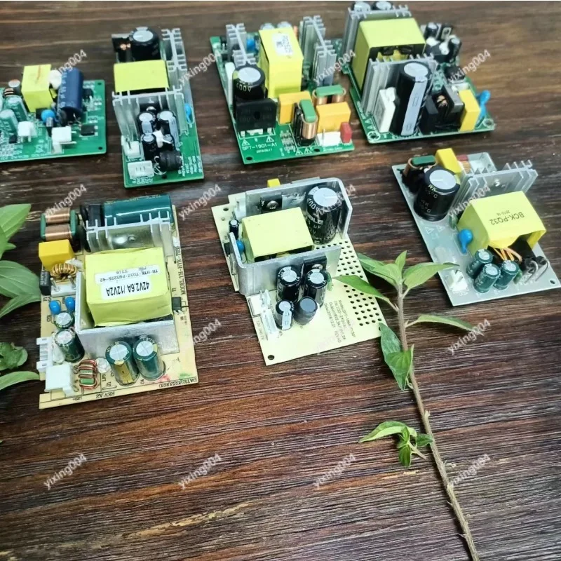 

Universal Projector Power Supply Board 12V to 42V LED Constant Current Maintenance Part