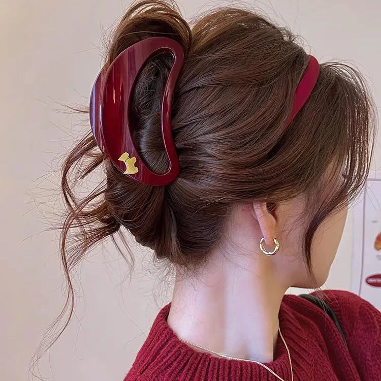 

Ankara Red Oval Hair Clip - Oversized Openwork Snap Barrette for Women