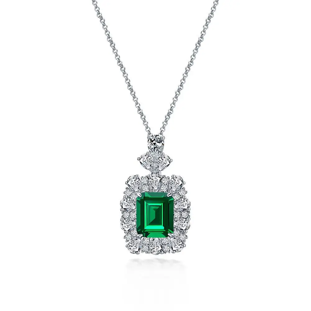 New retro s925 silver ladies trend fashion classic emerald inlaid 5A zircon necklace