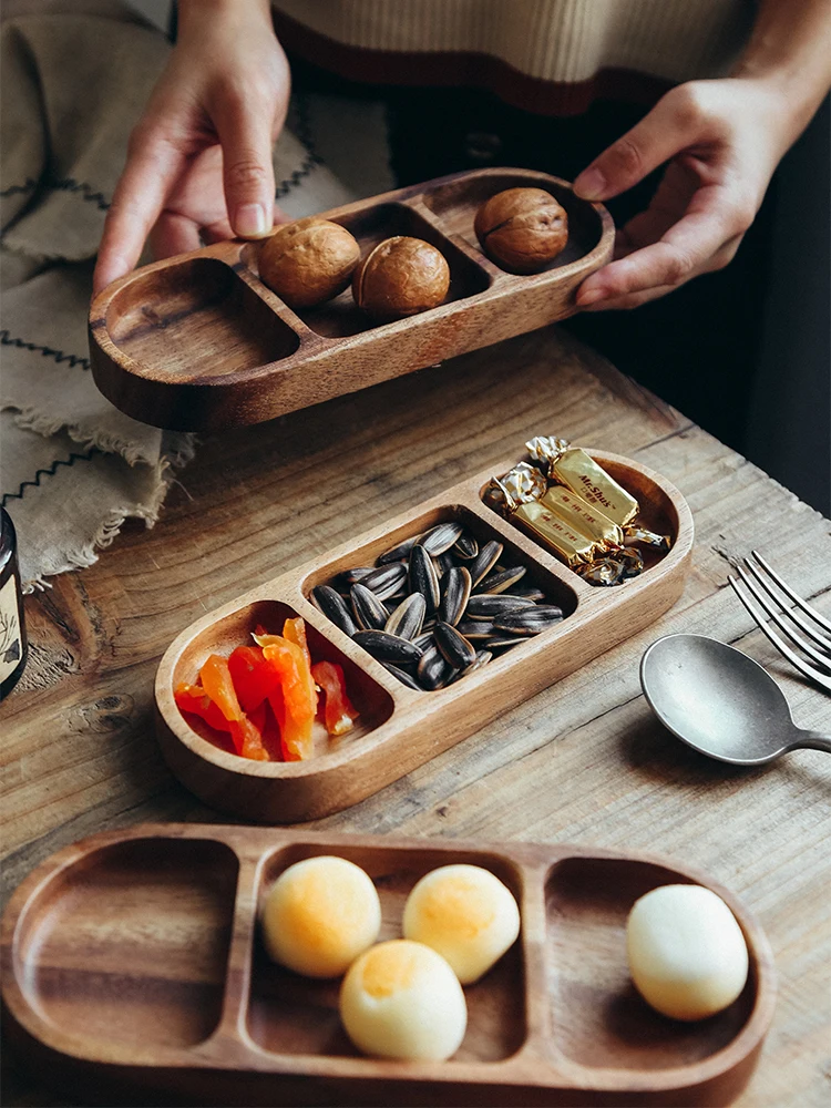 

Nordic INS Restaurant vintage wood seasoning dipping sauce plate in three compartments oval sauce vinegar snack snack tray