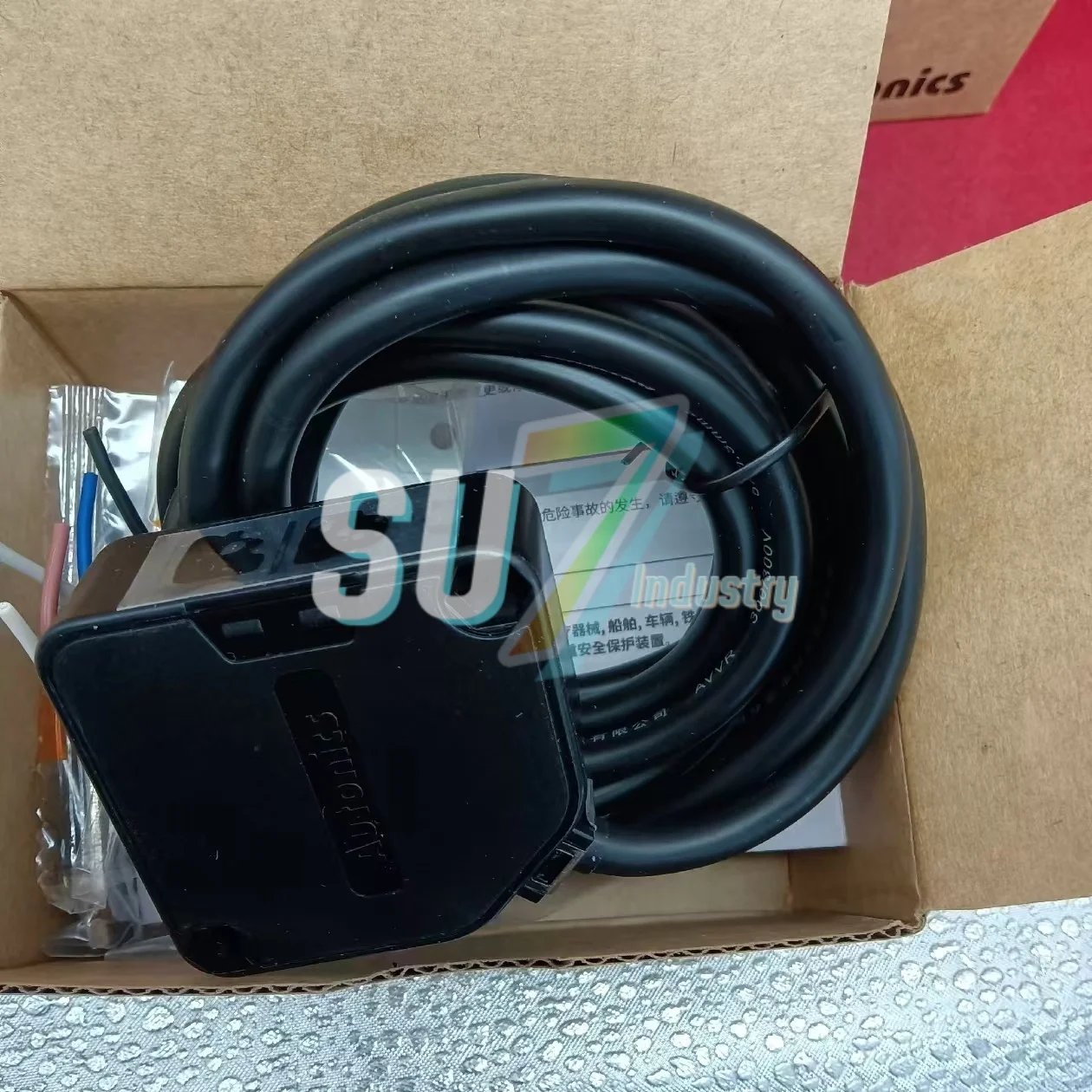 BEN5M-MFR BX5M-MFR-T 창고에 있는 새로운 광전 스위치