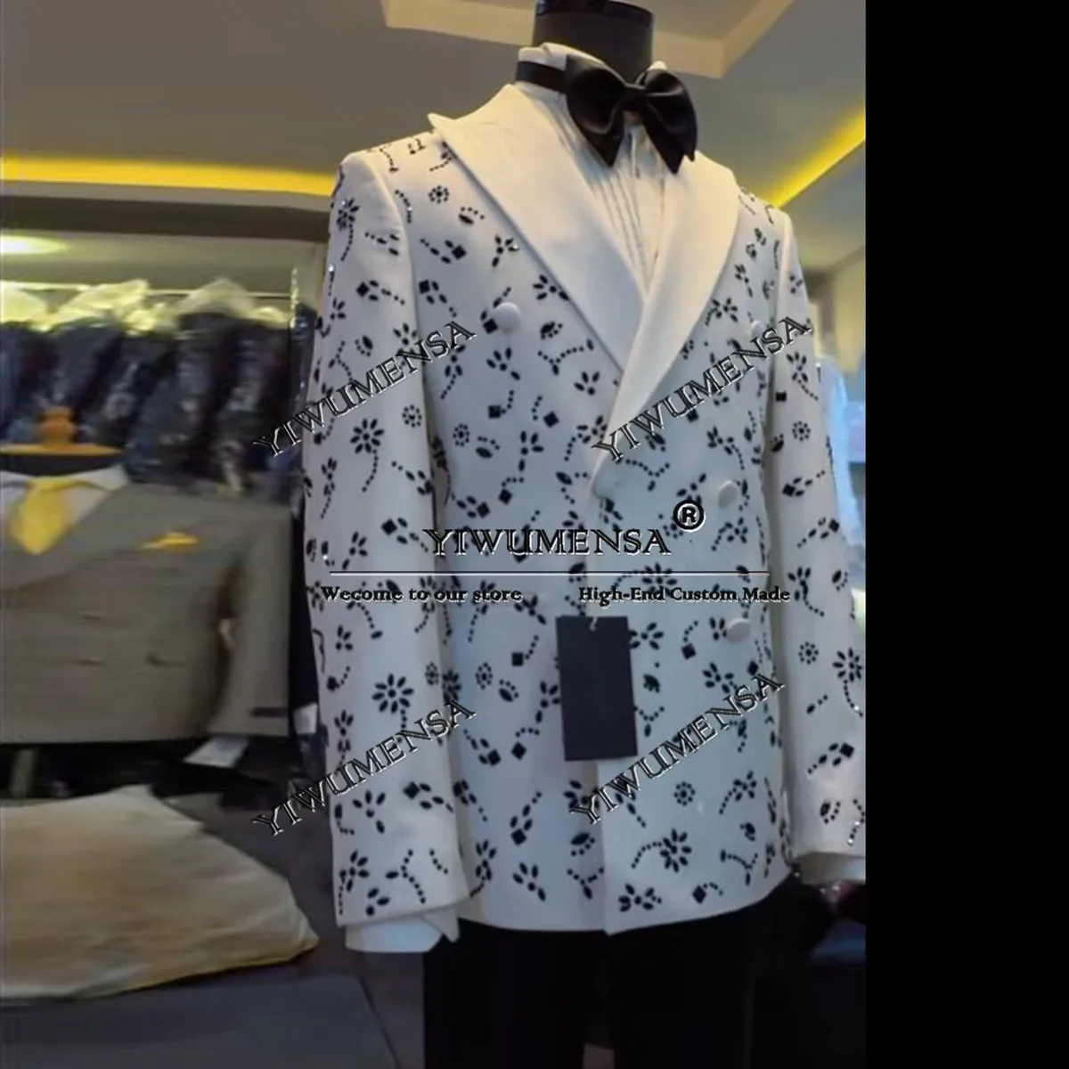 

Metallic Jewelry Stoned Suits Men For Wedding Double Breasted Jacket Pants 2 Pieces Groom Tuxedo Customized Man Banquet Clothing