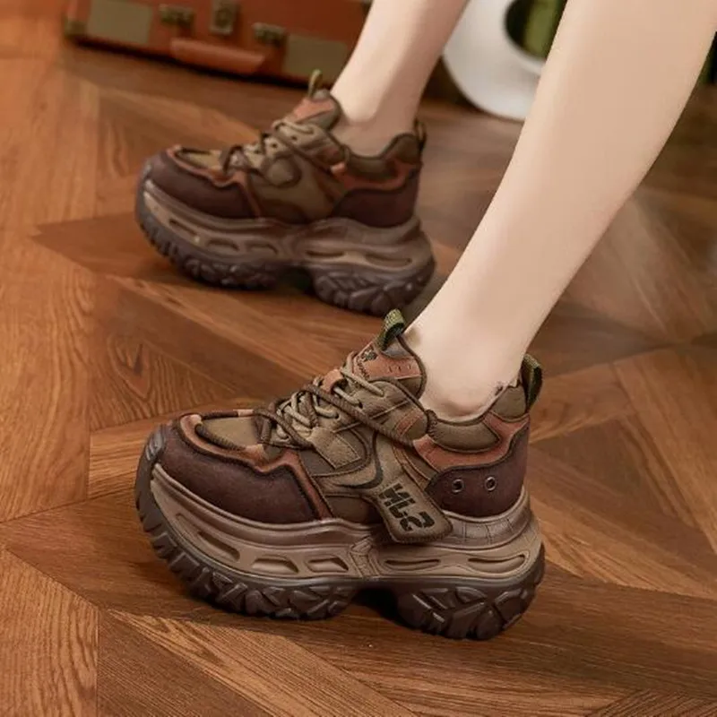 

Весенне-осенние женские кроссовки на платформе, повседневные, на массивном каблуке, разноцветные, увеличивающие рост, спортивные, вулканизированные