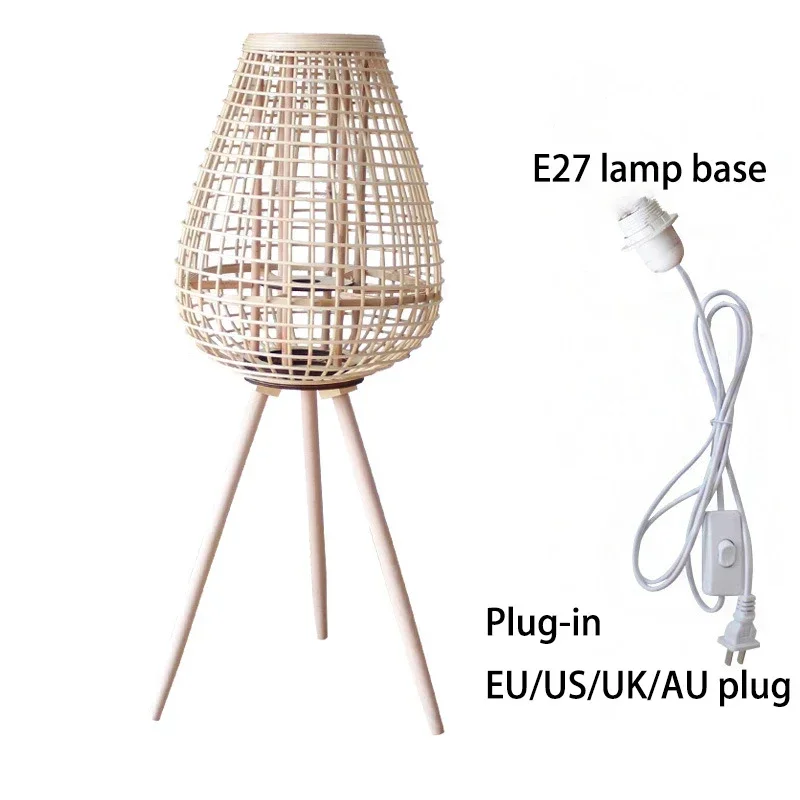 Floor Lamps Rattan Floor Lamp with Legs Candlestick Lamp Courtyard Decoration Lantern Lamp Electronic candle Standing Lights